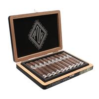 Dunbarton Tobacco & Trust Todos Las Dias Half Churchill